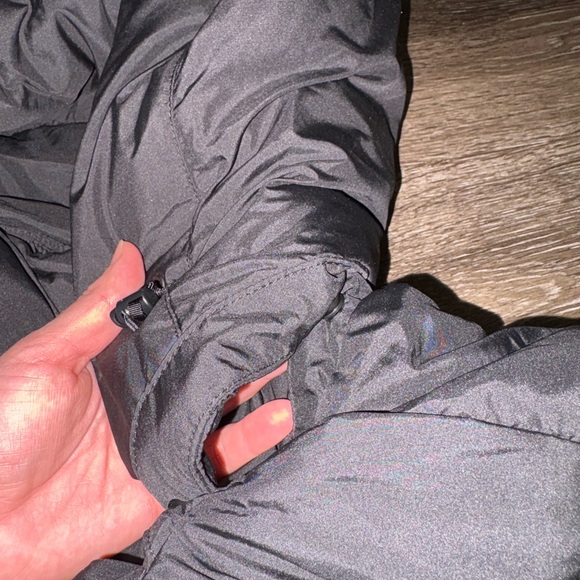 The North Face Women's Long Black Puffer Jacket Size Large - Picture 4 of 8